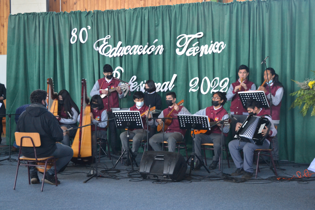 Orquesta Latinoamericana del liceo Bicentenario Camilo Henríquez se presenta en Osorno