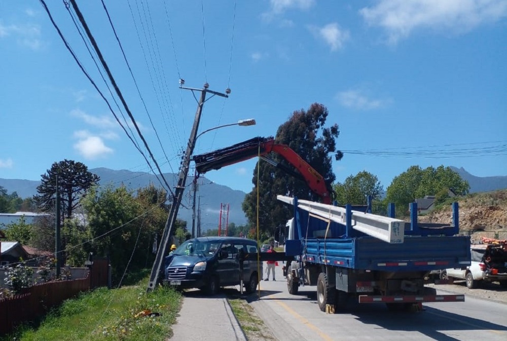 Durante el 2022: Más de 260 postes de luz chocados provocaron interrupción de suministro eléctrico en Los Ríos