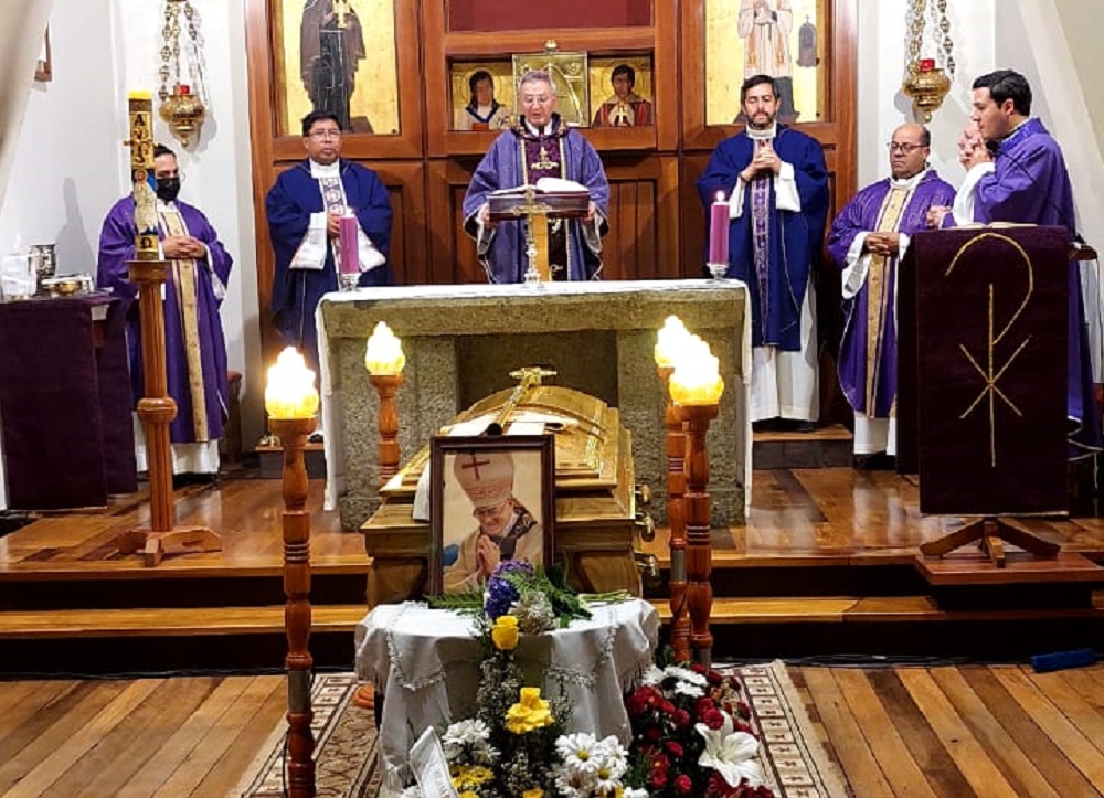 En la Catedral de Villarrica se despide a Monseñor Sixto Parzinger