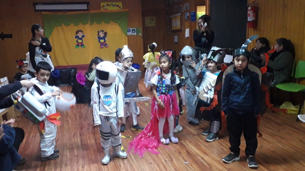 PMI Renacer de Aylín presentó Desfile de Moda en base a reciclaje a estudiantes y comunidad en general