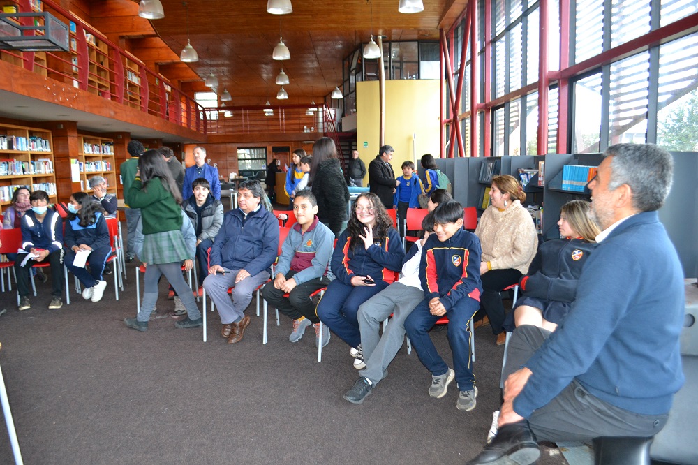 Departamento Provincial de Educación se reunió con centros de estudiantes de la comuna de Lanco