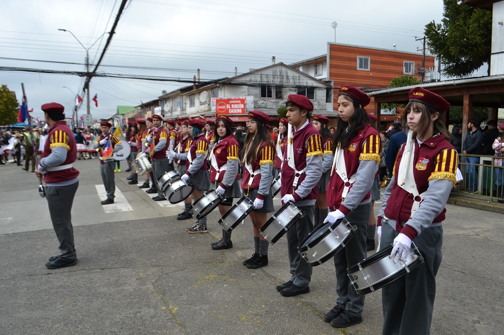 Liceo Bicentenario Camilo Henríquez presentó su Banda Escolar en el último desfile desarrollado en Lanco