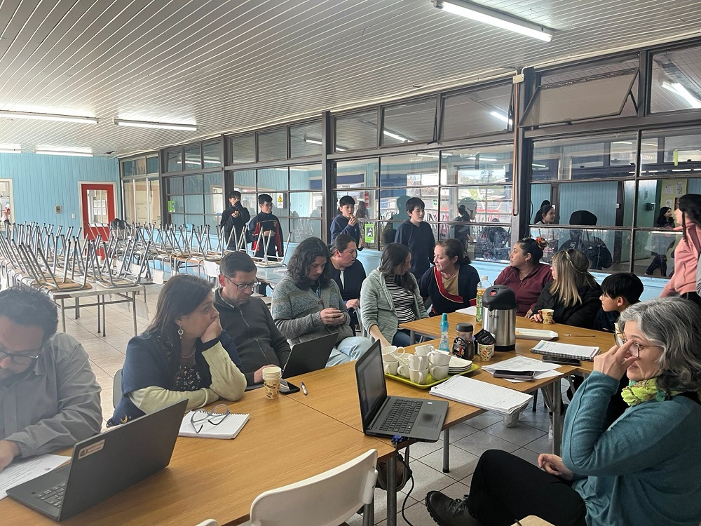 Escuela Felipe Barthou realizó jornada de análisis del PADEM 2024