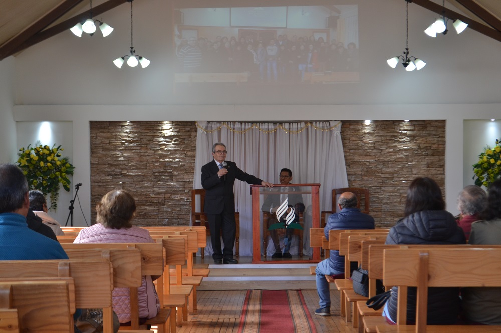 Culto de Acción de Gracias incluyó celebración del Día de los y las Asistentes de la Educación en Lanco