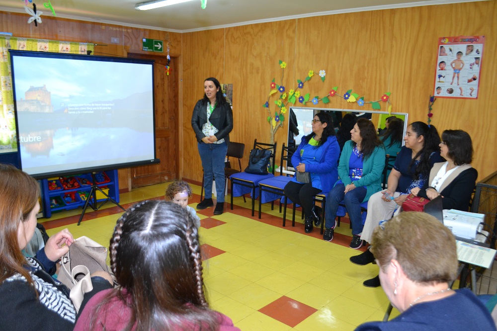 Jardines Infantiles VTF de Lanco refuerzan conocimientos en bienestar emocional