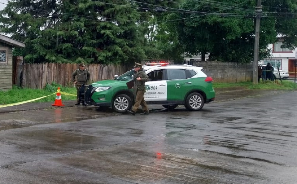 Persona fallecida en la vía publica obliga el cierre de la calle Nueva Norte de Lanco