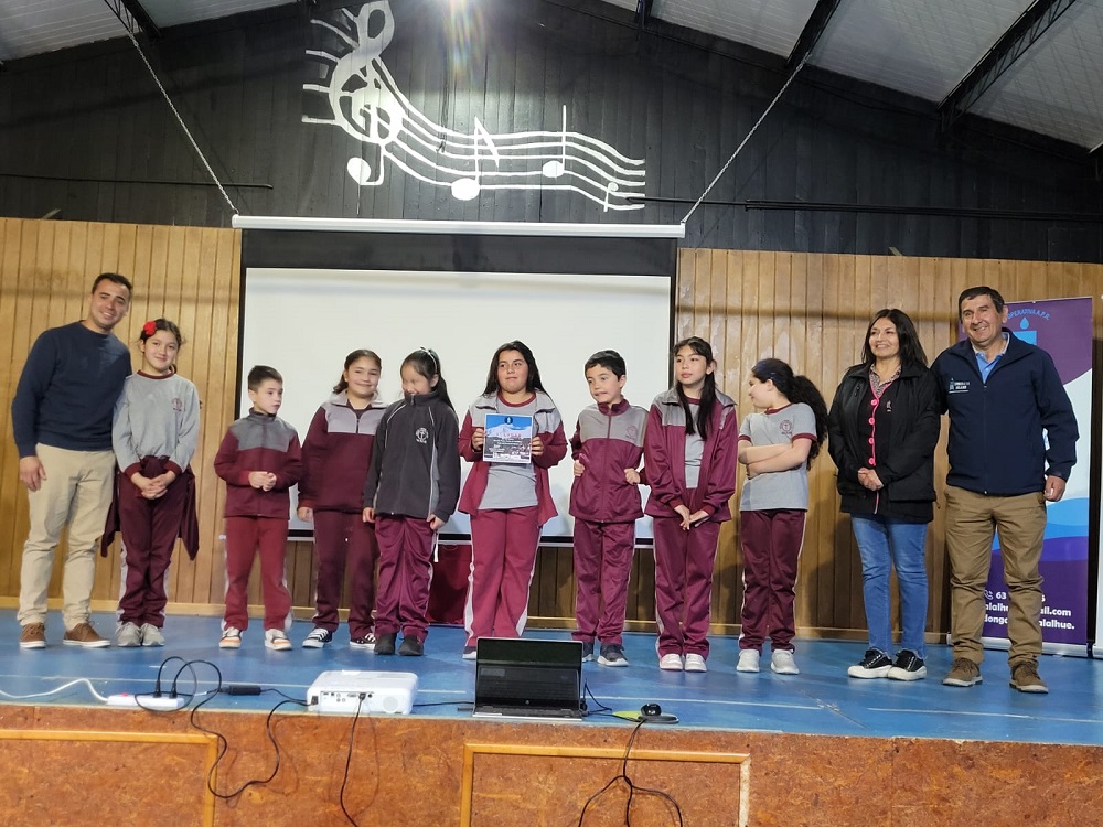 Cooperativa de Agua de Malalhue premió a ganadores de la Campaña «Tapitas Por Vida»