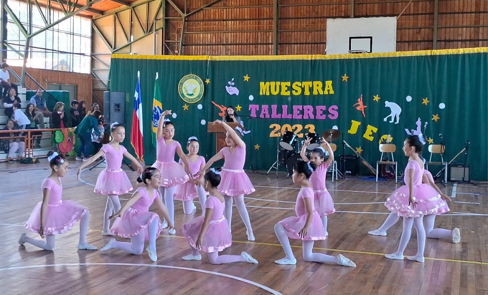 En Malalhue se desarrolló la Gala de Talleres JEC 2023 del Liceo República del Brasil