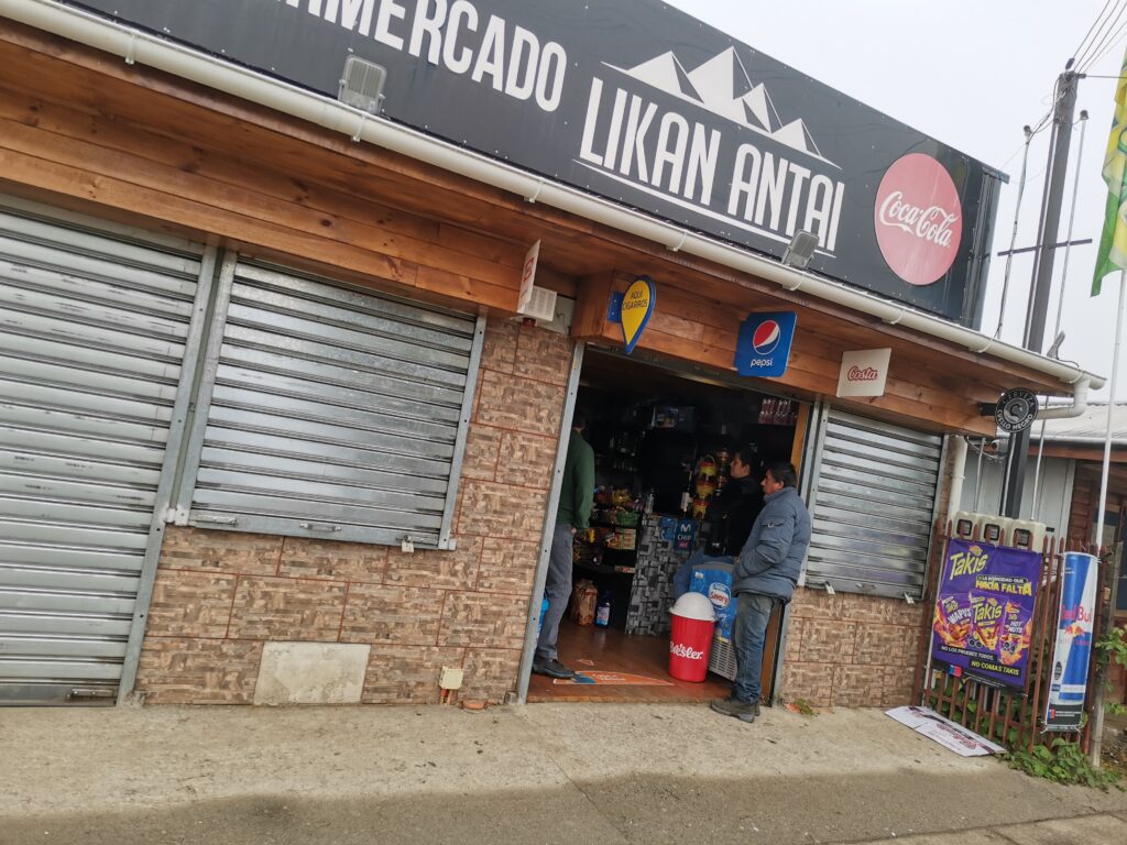 Delincuentes ingresaron a robar al local comercial Lican Antai ubicado en Malalhue