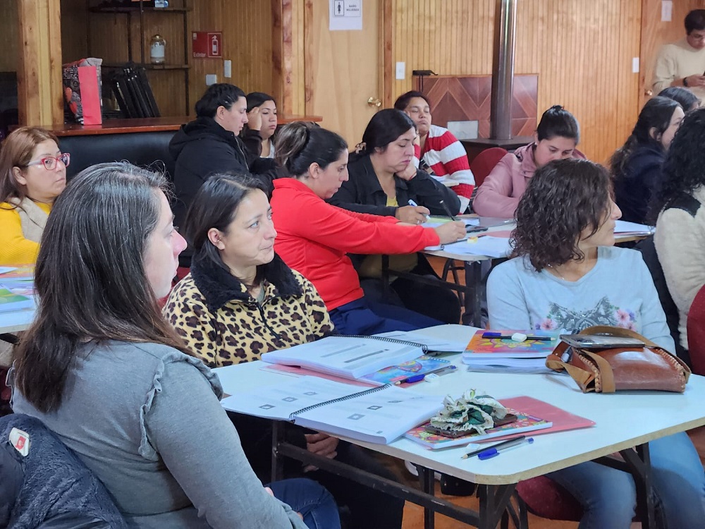 Sence capacitará a 280 mujeres emprendedoras  de Los Ríos