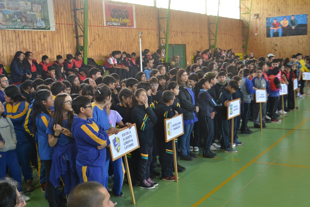 Unidad Extraescolar del DAEM realiza acto de lanzamiento de los Juegos Deportivos Escolares 2024