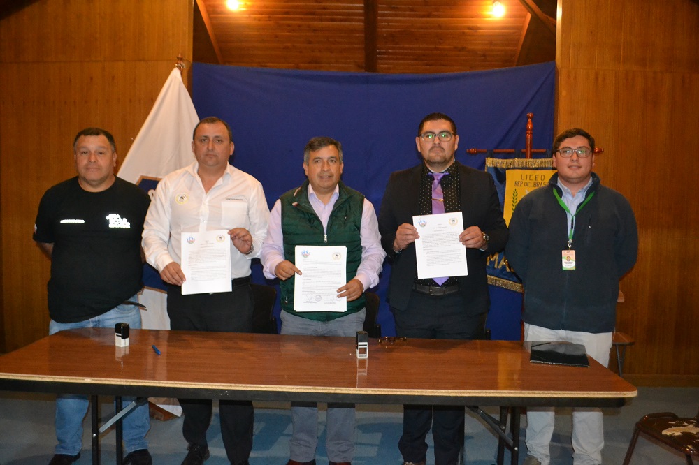 Municipalidad de Lanco y Cuerpo de Bomberos de Malalhue firman Convenio de Colaboración