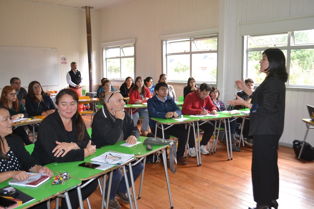 Jornada de apropiación del sello Bicentenario realizó el Liceo Padre Alcuino de Malalhue