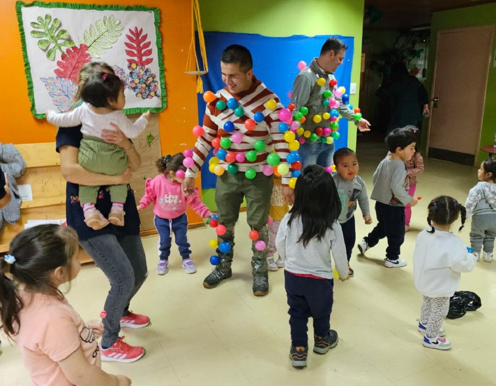 Con activa participación de apoderados, Sala Cuna y Jardín «Universo Infantil» de Malalhue celebra la Semana de la Familia