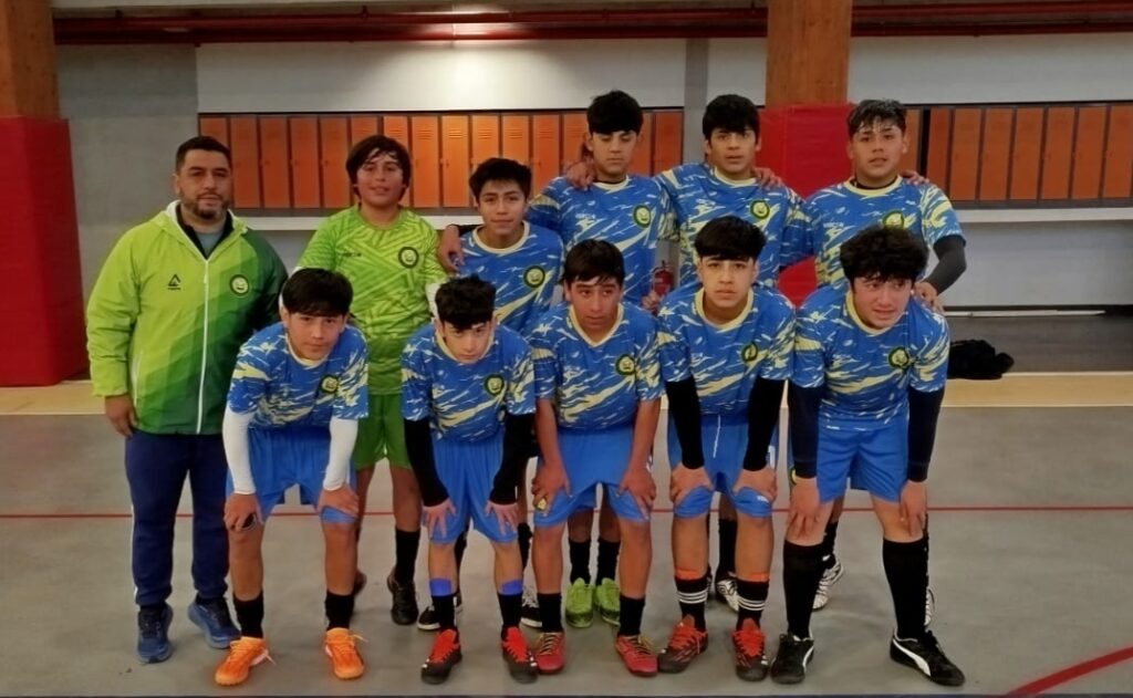 Selección de Futsal del Liceo República del Brasil pasó al regional de los Juegos Escolares