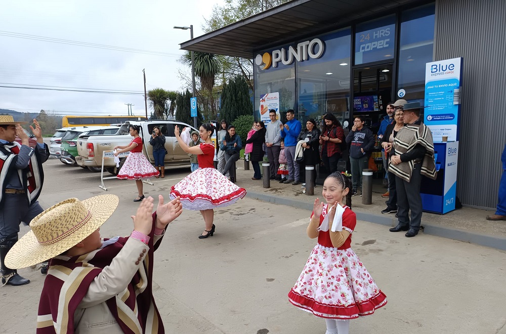 Copec Lanco celebra las Fiestas Patrias con un Esquinazo