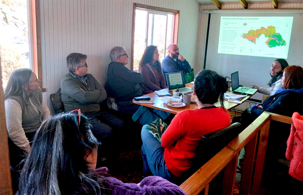 Asociación de Municipios para la Conservación de la Biodiversidad de la Región de Los Ríos y Bosque Modelo Panguipulli estrechan lazos para un trabajo conjunto