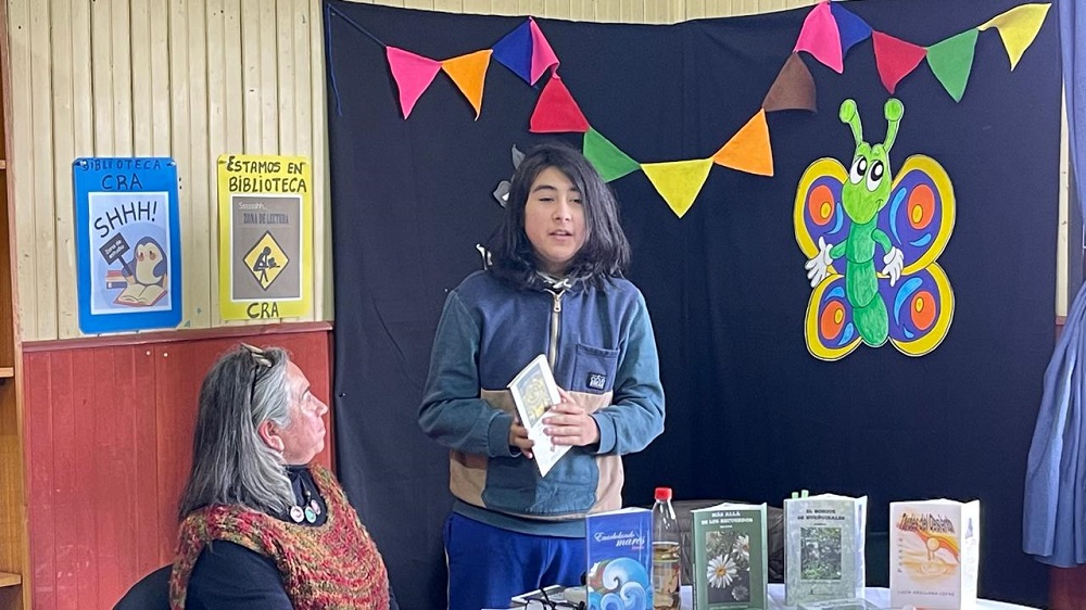 CRA de la Escuela Alberto Córdova realiza el Segundo Conversatorio de Niños Lectores en Lanco