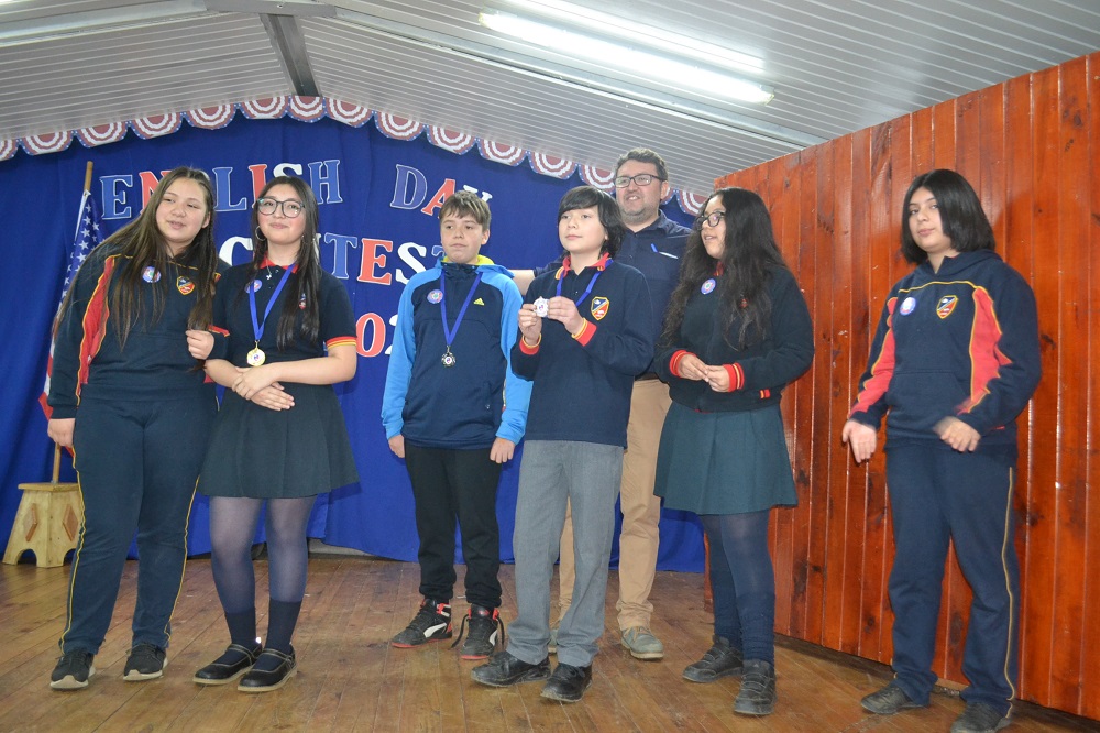 Escuela Felipe Barthou realizó el English Day Contest 2024 con estudiantes de todos los niveles