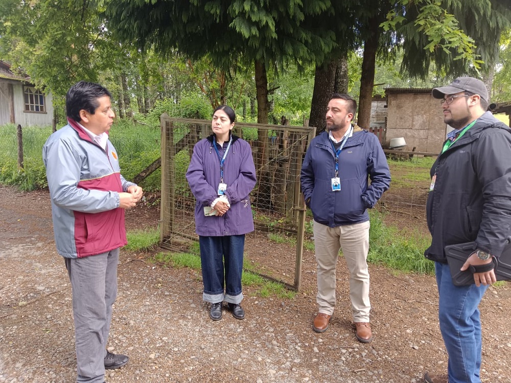 Equipos de infraestructura del Servicio Local de Educación Pública Valdivia y DAEM Lanco realizan recorrido por establecimientos rurales de la comuna