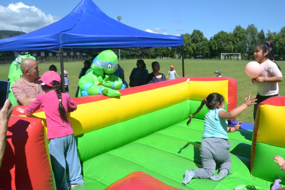 Malalhue celebra la Semana de la Educación Parvularia con una jornada de juegos y diversión ofrecida por la Delegación Municipal