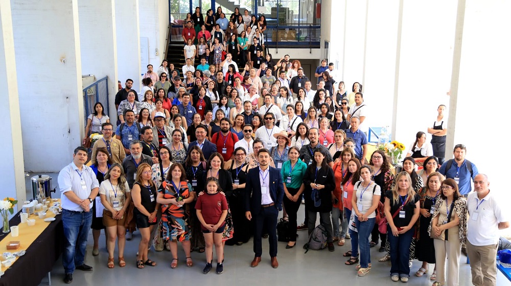 Directora de la escuela rural de Aylín participa en el XIII Congreso Nacional de Educación en Ciencias