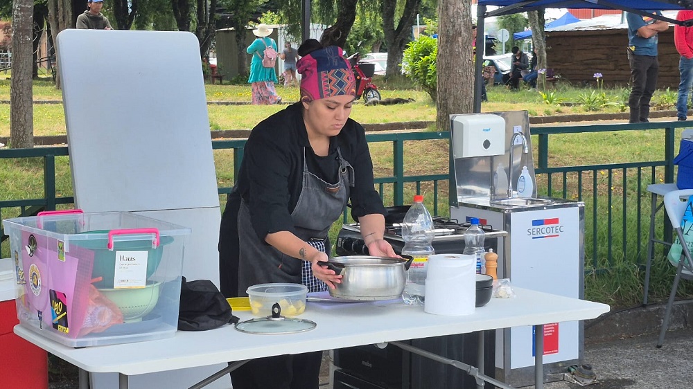 Todo un éxito la Primera versión del Concurso Gastronómico «Entre Fogones y Frutos del Bosque 2025» en Malalhue