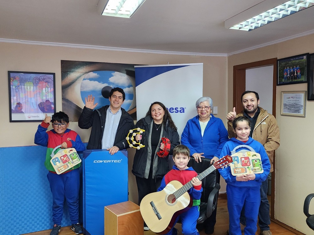 Con la visita a establecimiento educacional de Valdivia Saesa culminó programa “Escuela con Energía” 2025 en Los Ríos Con la visita a establecimiento educacional de Valdivia Saesa culminó programa “Escuela con Energía” 2025 en Los Ríos