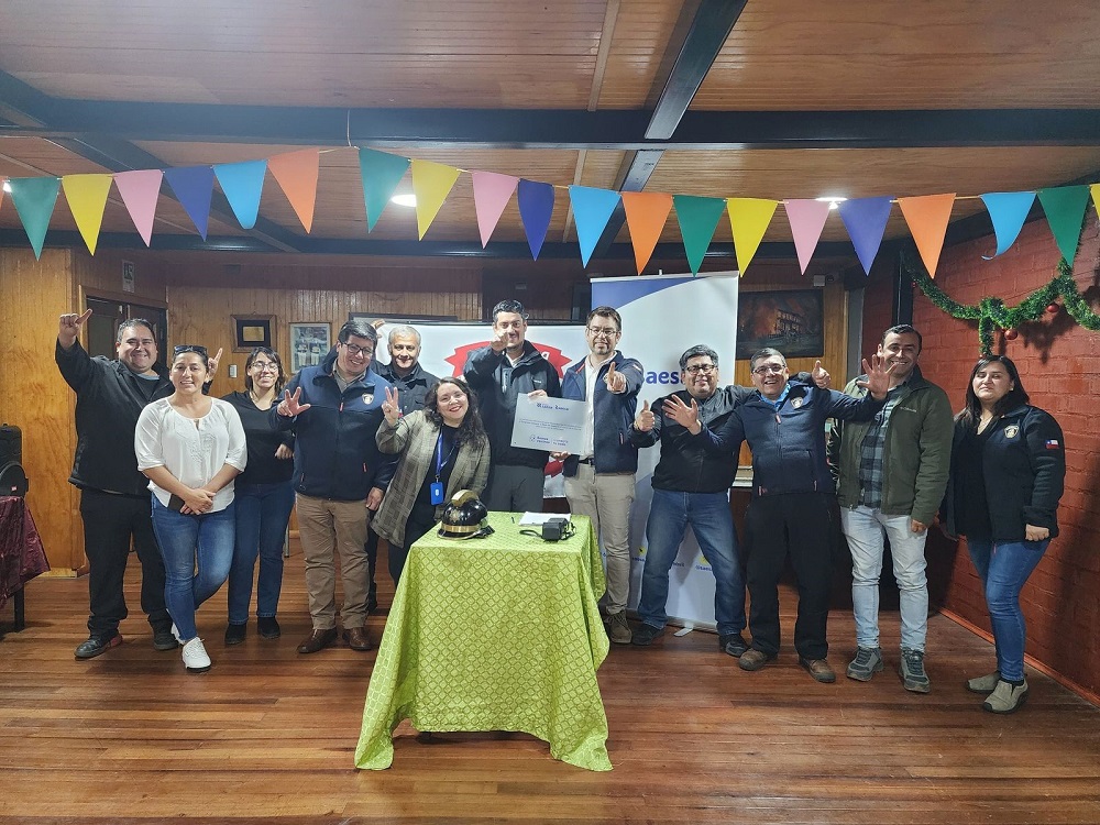 Saesa benefició a la Primera Compañía de Bomberos de Los Lagos con mejoramiento eléctrico de su cuartel Saesa benefició a la Primera Compañía de Bomberos de Los Lagos con mejoramiento eléctrico de su cuartel