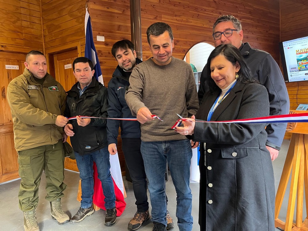 IPS Los Ríos inaugura sus dos primeros Puntos de Atención Virtual en Riñinahue y Coñaripe IPS Los Ríos inaugura sus dos primeros Puntos de Atención Virtual en Riñinahue y Coñaripe