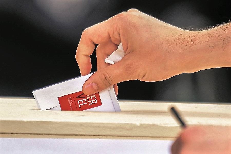 Este sábado 07 de junio el SERVEL (Servicio Electoral de Chile) publica la nómina de vocales de mesa para las Primarias Presidenciales Este sábado 07 de junio el SERVEL (Servicio Electoral de Chile) publica la nómina de vocales de mesa para las Primarias Presidenciales